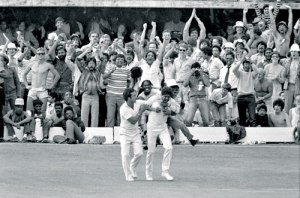 Kapil Dev being congratulated by his team mates after taking spectacular catch of Vivian Richards in 1983. 